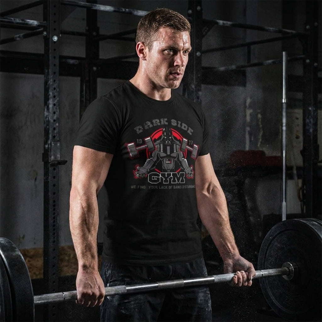 Hombre en playera Star Wars gym Gymbros