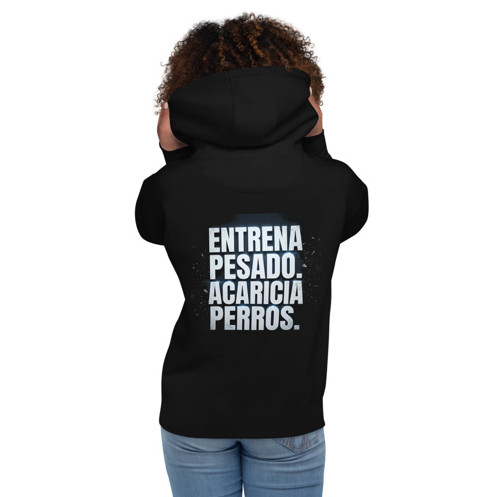 Hoodie Entrena Pesado Acaricia Perros - Modelo femenina espalda