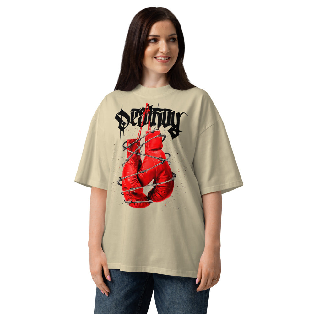 Oversize Red Boxing Gloves Barbed Wire Blackletter - Modelo femenina
