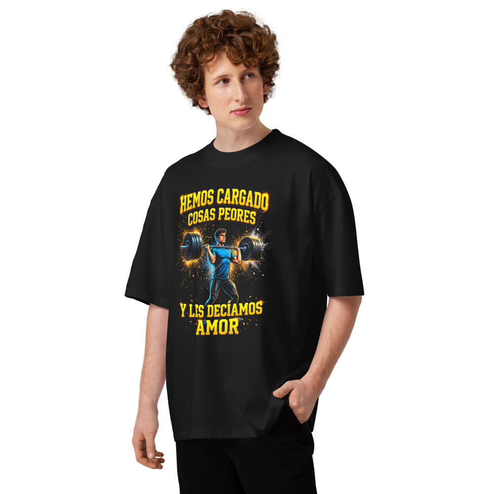 Oversize Hemos Cargado Cosas Peores Y Les Decíamos Amor - Modelo masculino
