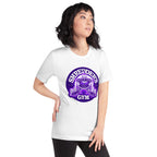 Playera TMNT Shredder's Gym 1984 Purple Emblem - Modelo femenina