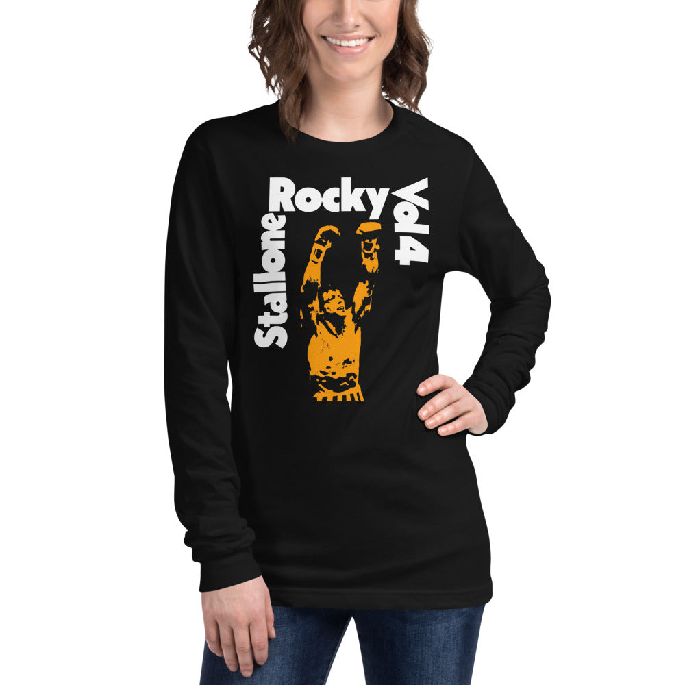 Underdog Spirit en playera de manga larga de gym Gymbros — modelo femenina usándola