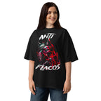 Anti Flacos Calaca Devil Red en playera oversize de gym Gymbros — en modelo femenina