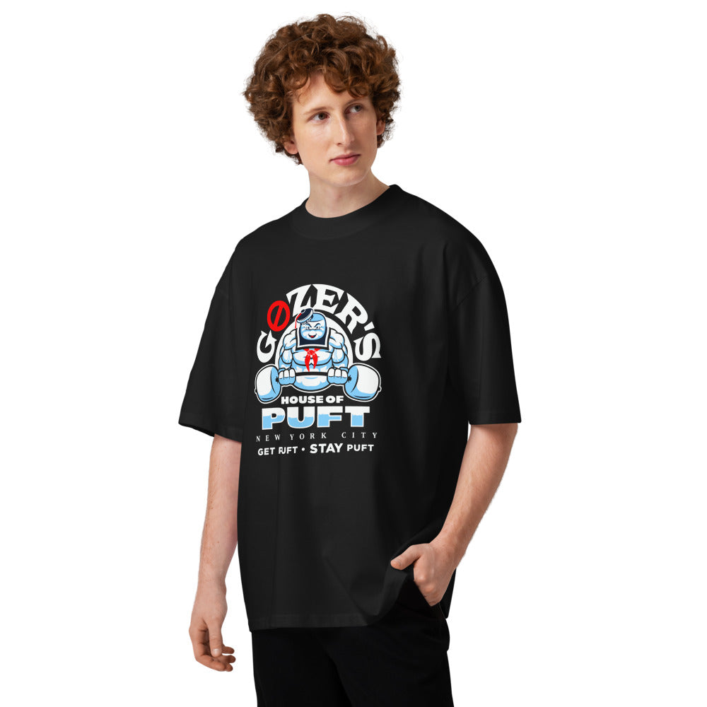 Ghostbusters Stay Puft Gozer Gym en playera oversize de gym Gymbros — en modelo masculino