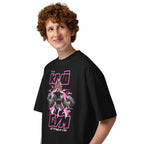 Goku Black Rose Kaio Gym en playera oversize de gym Gymbros — en modelo masculino, lateral