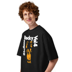 Underdog Spirit en playera oversize de gym Gymbros — modelo masculino de lado