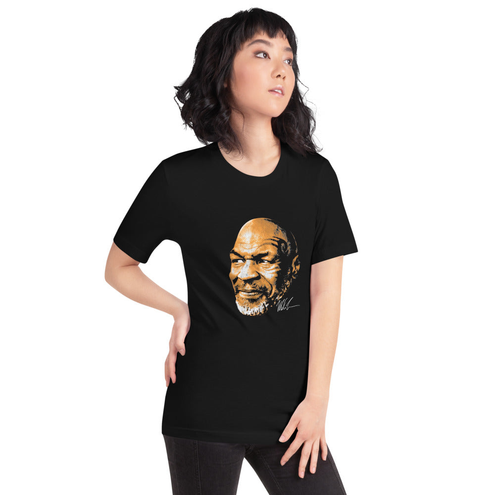 Champ Sketch en playera de gym Gymbros — modelo femenina usándola