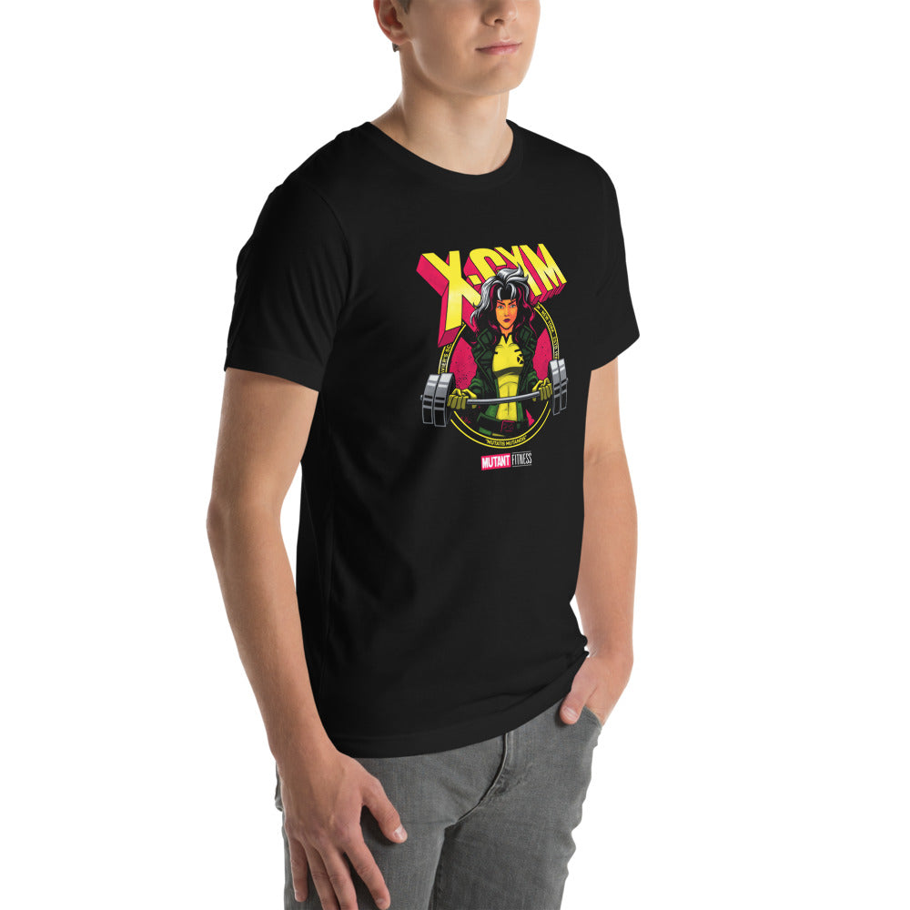Rebel Squad en playera de gym Gymbros — modelo masculino de lado