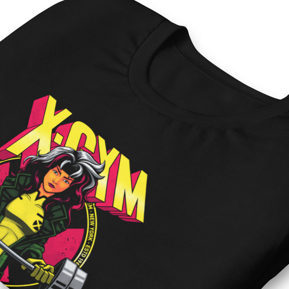Rebel Squad en playera de gym Gymbros — detalle del estampado en zoom